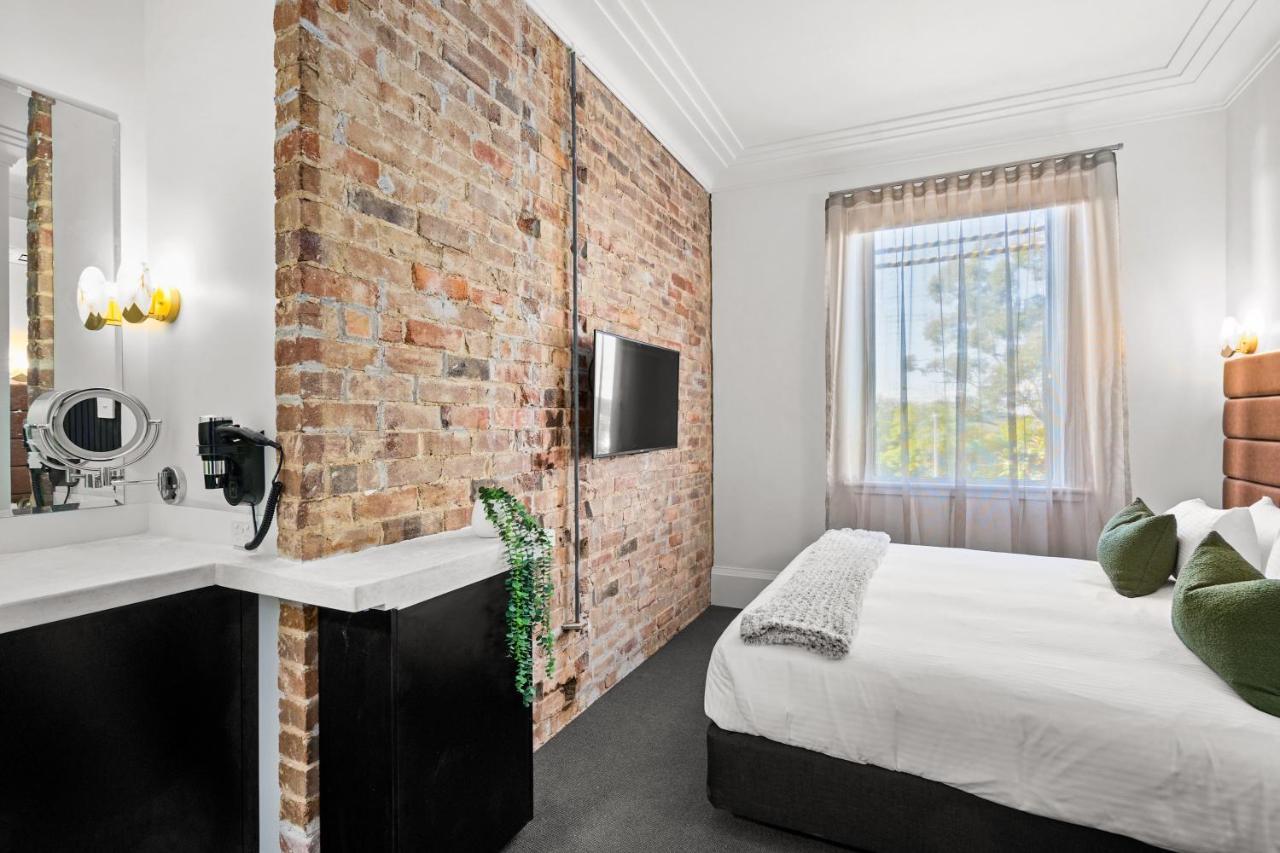Grand Hotel&Studios Wyong Esterno foto
