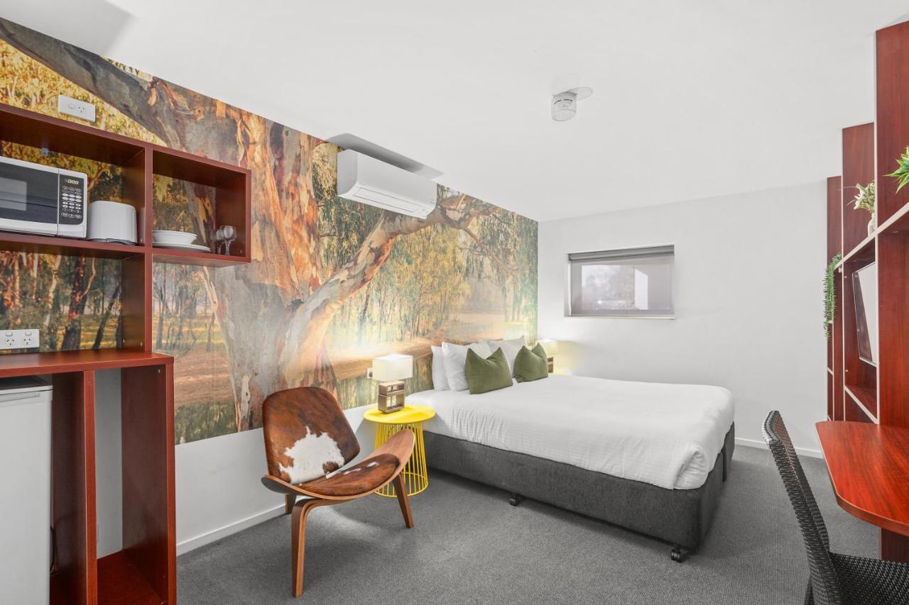 Grand Hotel&Studios Wyong Esterno foto